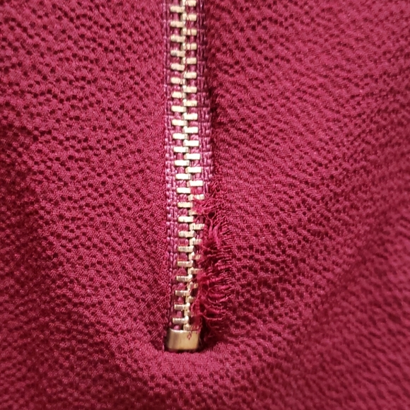 Medium Length Blouse - Picture 4 of 6